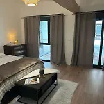 Maison Colmar, Spacieuse, Accueillante , Confortable Au Calme * 콜마