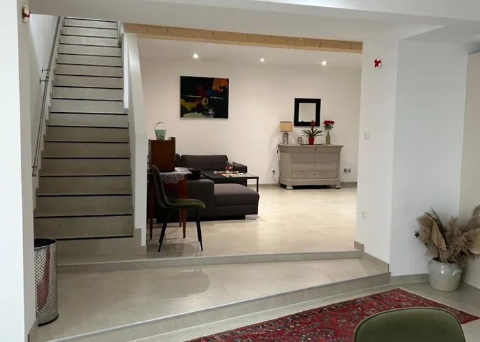 公寓 Maison Colmar, Spacieuse, Accueillante , Confortable Au Calme