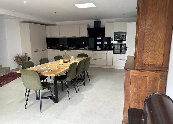 Appartamento Maison Colmar, Spacieuse, Accueillante , Confortable Au Calme Colmar