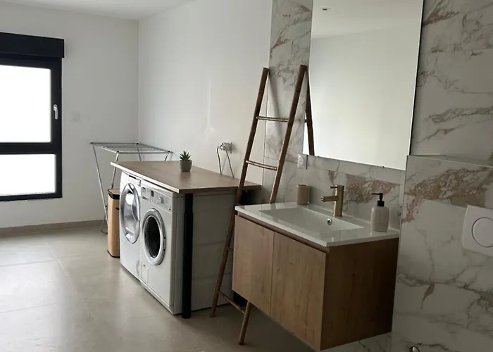 Appartamento Maison Colmar, Spacieuse, Accueillante , Confortable Au Calme *